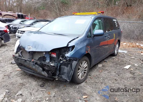 2015 Toyota Sienna Xle 8 Passenger from USA, damaged, VIN 5TDYK3DC2FS628909